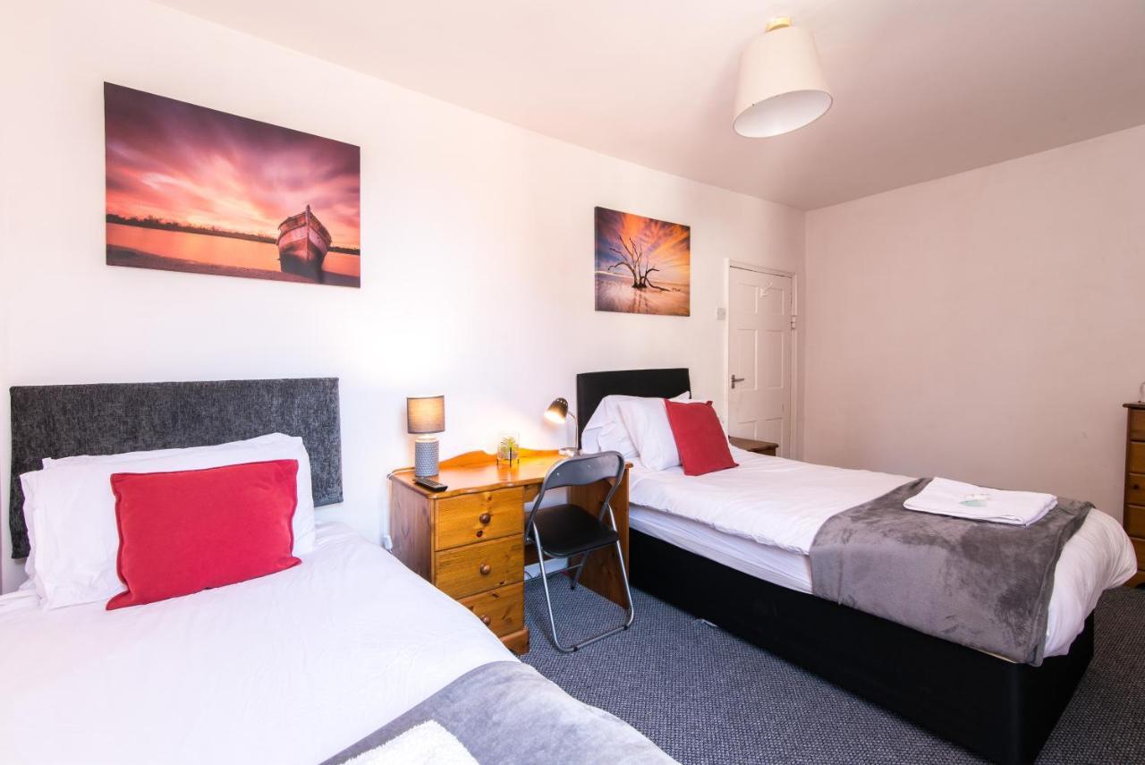 Characterful 2 Bed Apartment - Spacious & Comfy Castle Donington Buitenkant foto