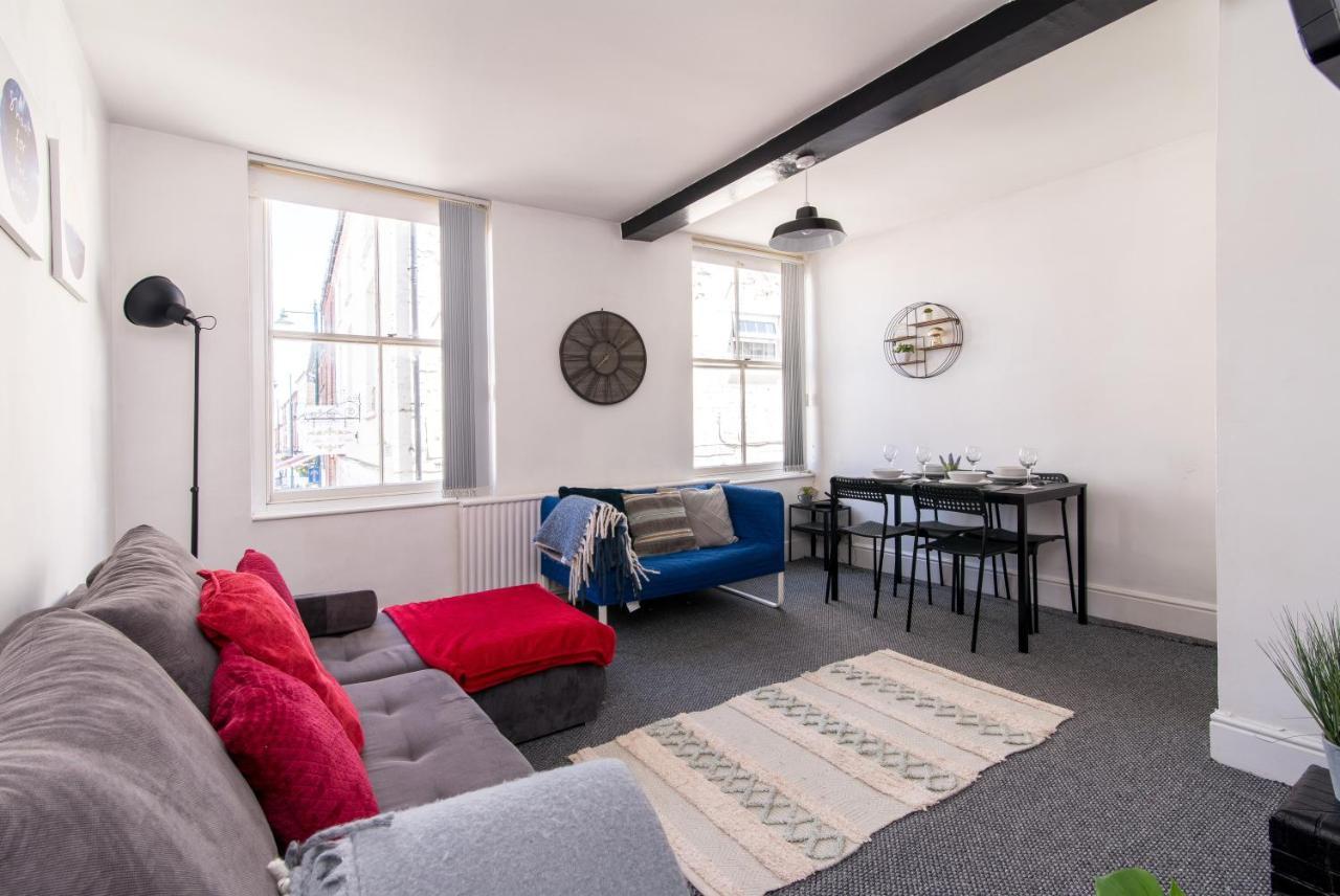 Characterful 2 Bed Apartment - Spacious & Comfy Castle Donington Buitenkant foto